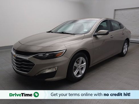 Used 2025 Chevrolet Malibu LS FWD image 1