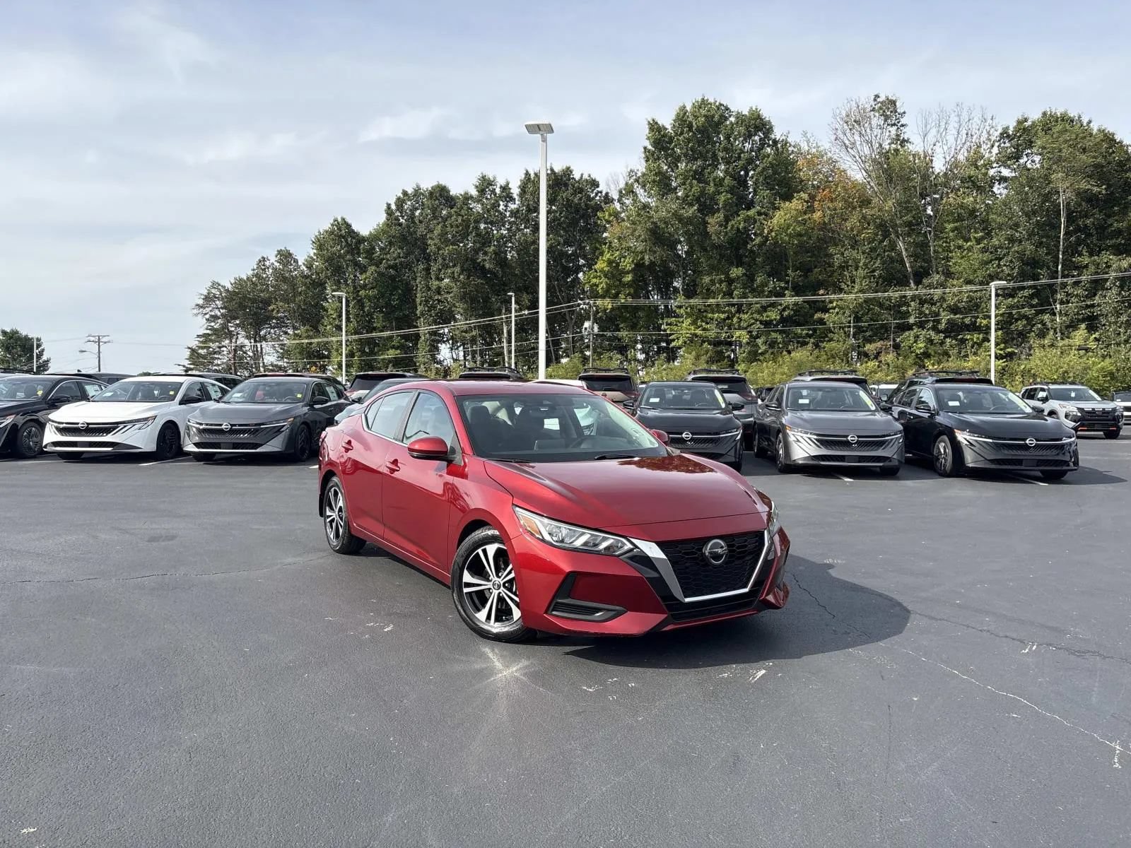 Used 2020 Nissan Sentra SV w/ Electronics Package FWD image 1