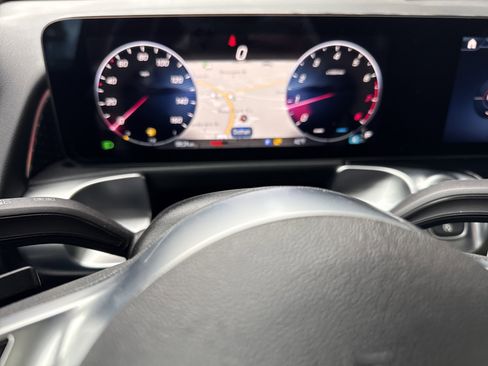 Certified 2025 Mercedes-Benz GLB 250 4MATIC image 8