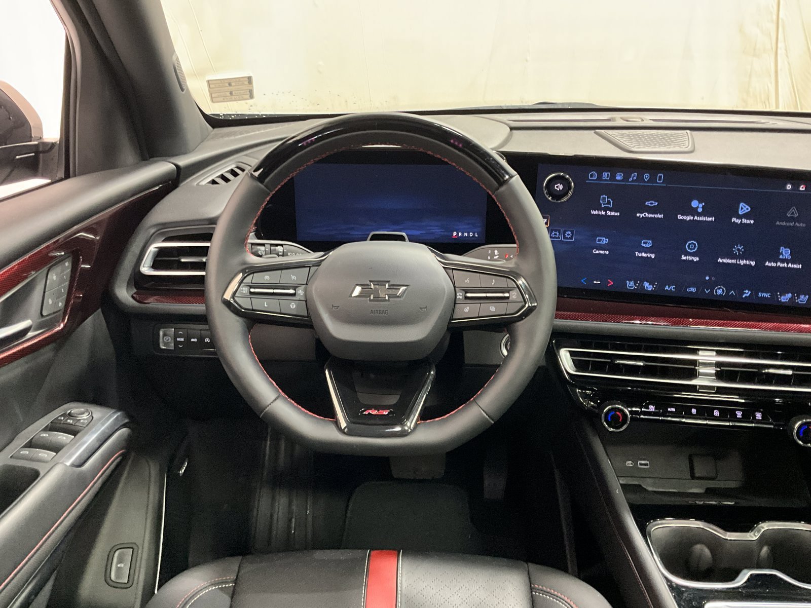 Used 2024 Chevrolet Traverse RS AWD/4WD image 7