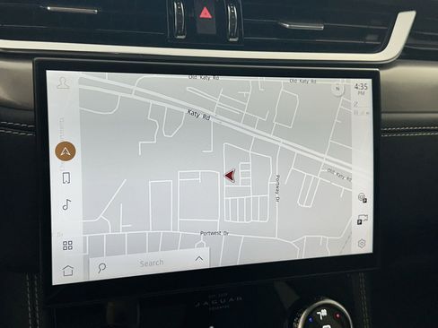 Used 2026 Jaguar F-PACE R-Dynamic S image 25