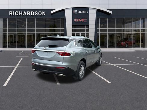 Used 2024 Buick Enclave Premium AWD/4WD image 5