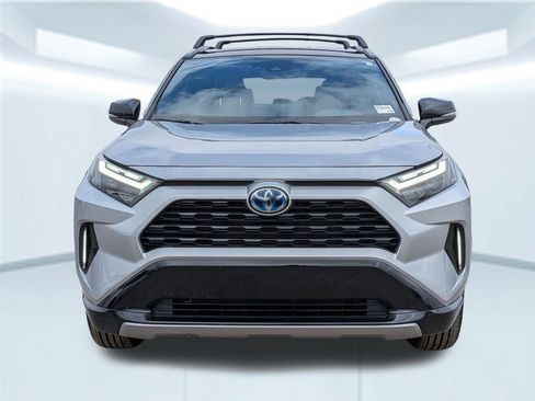 Used 2024 Toyota RAV4 XSE w/ Weather Package image 10