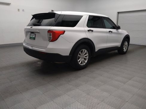 Used 2021 Ford Explorer image 9