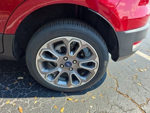 Certified 2019 Ford EcoSport Titanium FWD image 21