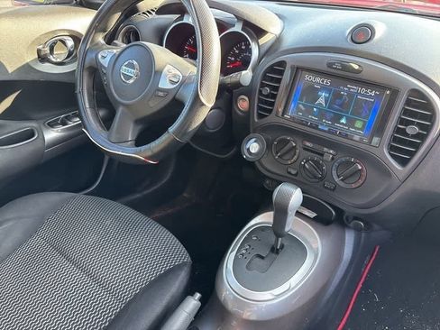 Used 2016 Nissan Juke S image 6