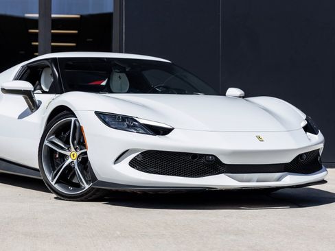 Used 2022 Ferrari 296 GTB image 5