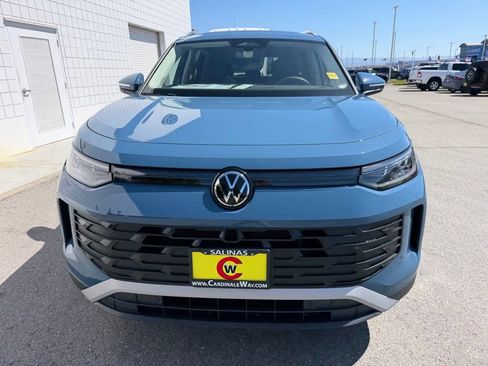 New 2026 Volkswagen Tiguan SE AWD/4WD image 9