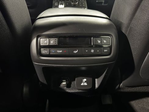 Used 2025 Hyundai Palisade Limited AWD/4WD image 38
