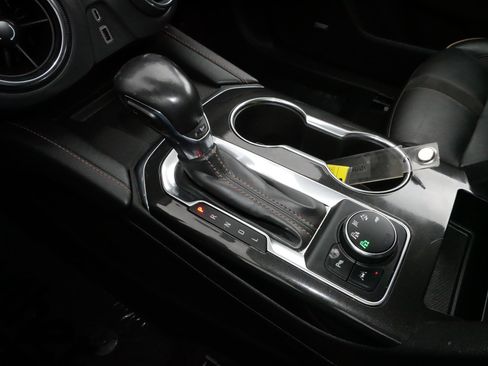 Used 2019 Chevrolet Blazer Premier w/ Driver Confidence II Package image 25