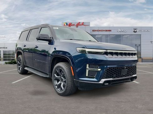 New 2026 Jeep Grand Wagoneer 4WD image 7
