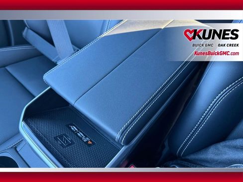 New 2026 GMC Terrain Elevation w/ Elevation Premium Package image 21