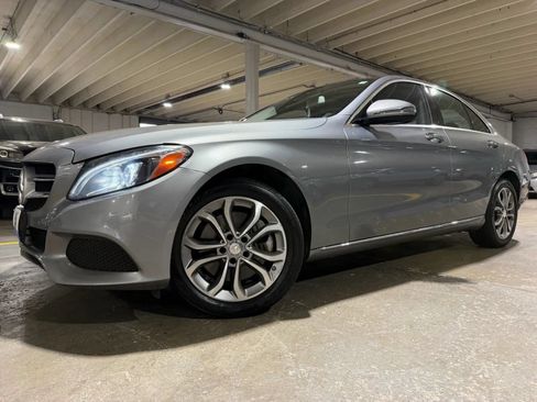 Used 2016 Mercedes-Benz C 300 4MATIC Sedan image 2