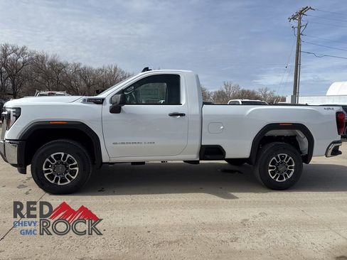 New 2026 GMC Sierra 3500 Pro image 8