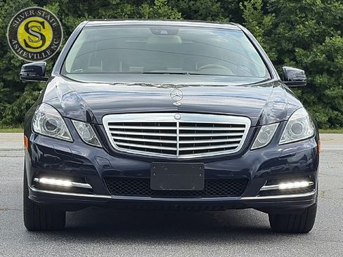 Used 2012 Mercedes-Benz E 350 4MATIC Sedan image 2