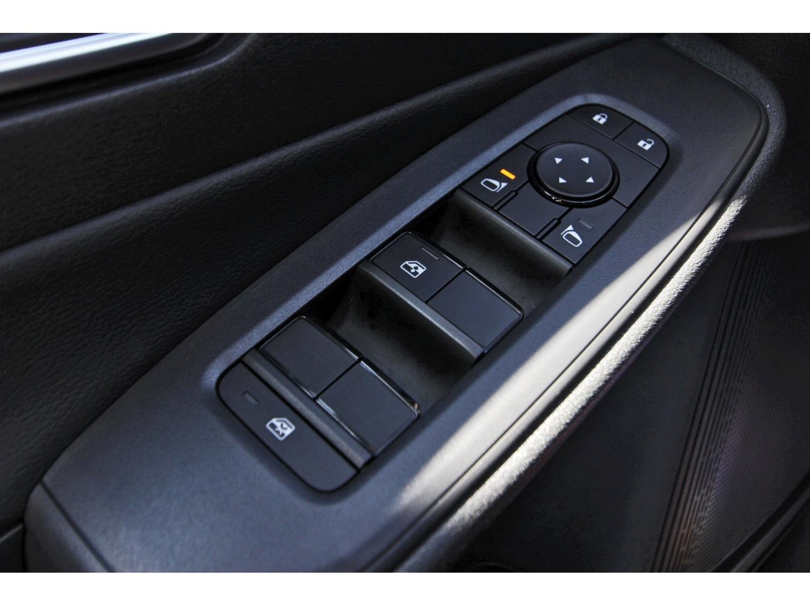 Certified 2026 Nissan Sentra SV w/ SV Convenience Package FWD image 37