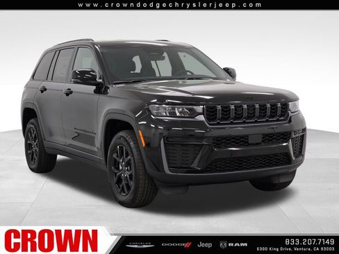 New 2026 Jeep Grand Cherokee Altitude AWD/4WD image 3