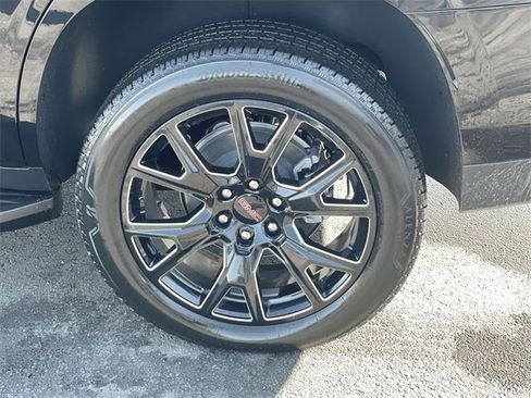 New 2026 GMC Yukon Elevation image 33