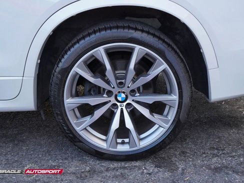 Used 2016 BMW X4 M40i image 10
