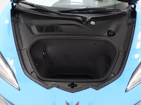 Used 2022 Chevrolet Corvette Stingray Preferred Conv w/ Z51 Performance Package RWD image 31