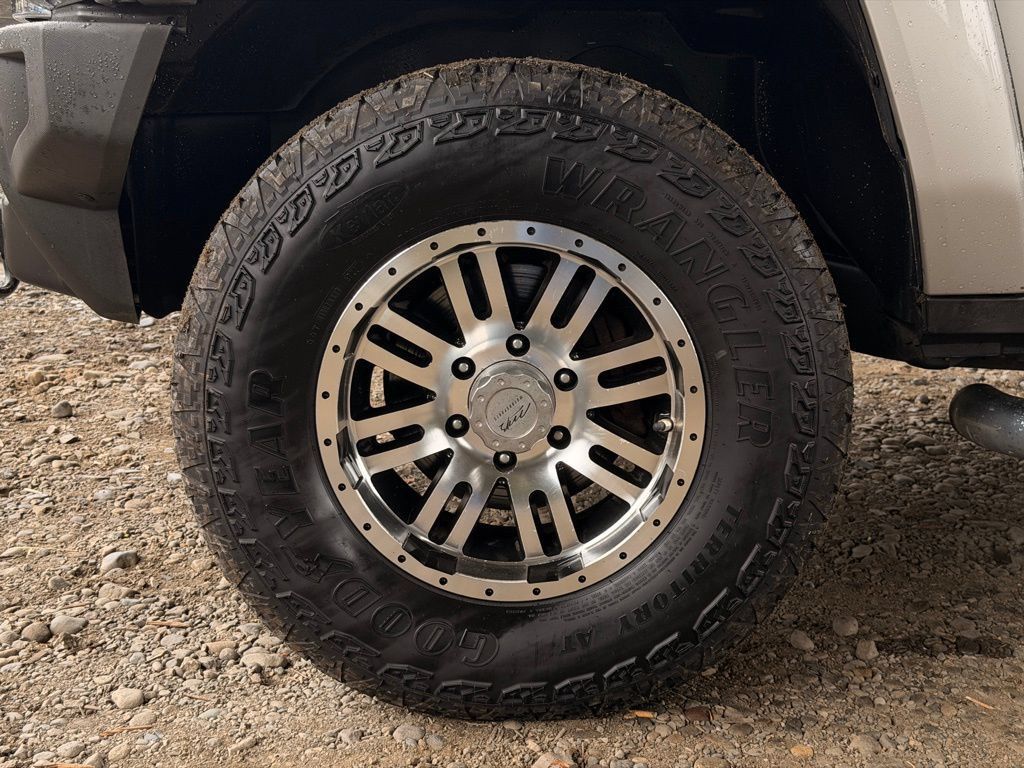 Used 2007 HUMMER H3 AWD/4WD image 52