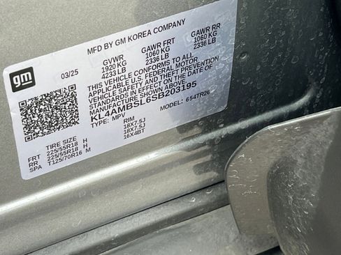 Used 2025 Buick Encore GX Preferred FWD image 30