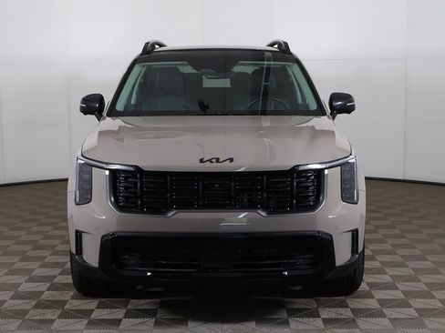 Used 2025 Kia Sorento AWD image 14