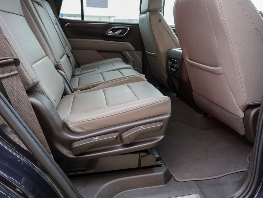 Used 2023 Chevrolet Tahoe LT AWD/4WD image 27