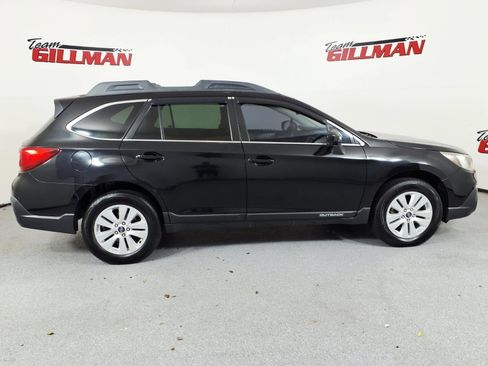 Used 2019 Subaru Outback 2.5i Premium AWD/4WD image 3