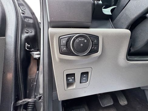 Used 2016 Ford F150 XLT w/ Equipment Group 302A Luxury RWD image 25