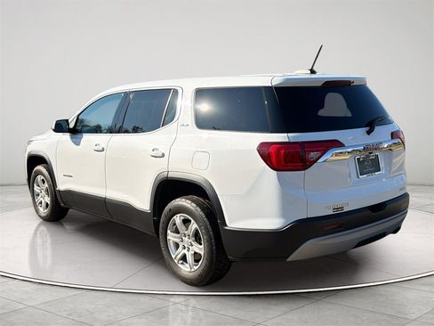 Used 2019 GMC Acadia SLE image 17