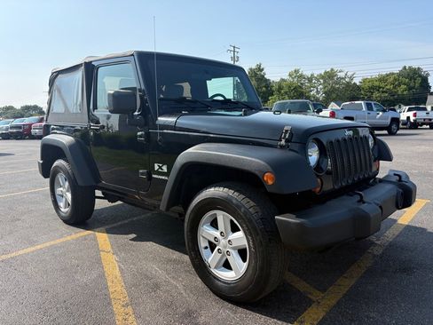 Used 2007 Jeep Wrangler X AWD/4WD image 4