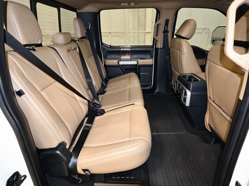 Certified 2022 Ford F350 Lariat w/ Lariat Ultimate Package image 17