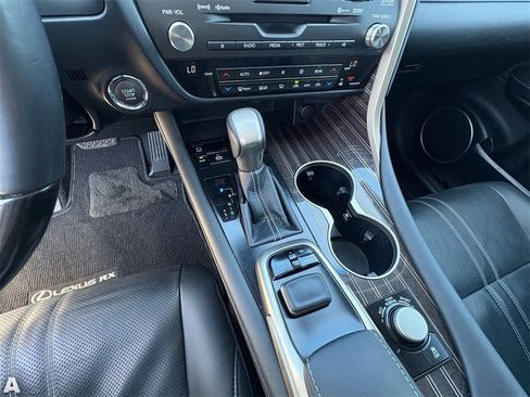 Used 2018 Lexus RX 350L FWD image 22