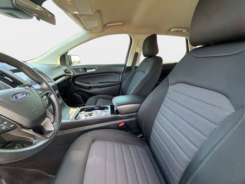 Used 2020 Ford Edge SE FWD image 23