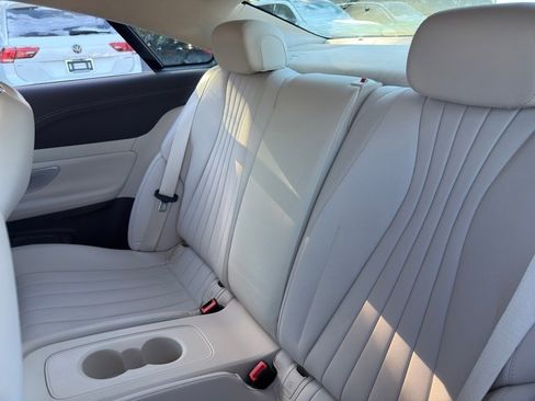 Used 2018 Mercedes-Benz E 400 4MATIC Coupe image 32