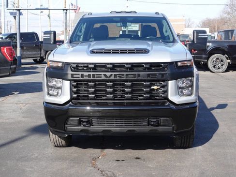 Used 2022 Chevrolet Silverado 2500 W/T w/ WT Convenience Package AWD/4WD image 6