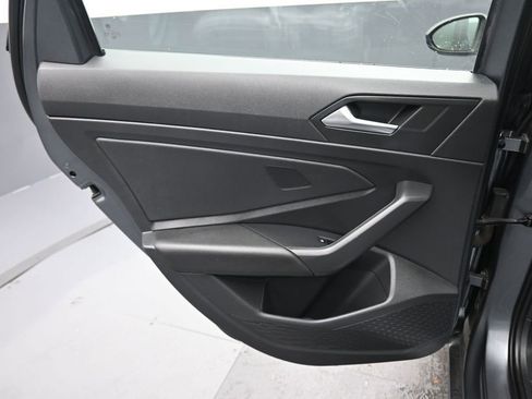 Used 2019 Volkswagen Jetta S FWD image 29