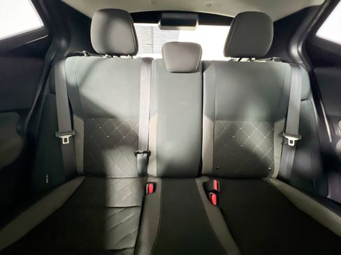 Used 2020 Nissan Kicks SV image 33