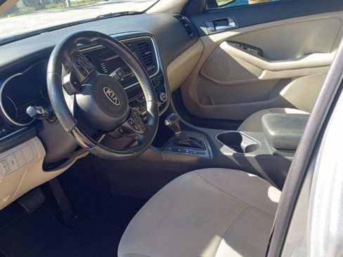 Used 2015 Kia Optima LX image 8