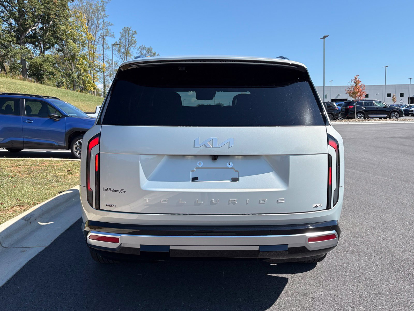 Used 2027 Kia Telluride SX Prestige w/ Towing Package AWD/4WD image 10