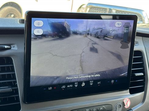 Certified 2022 Ford Transit 350 XLT image 22