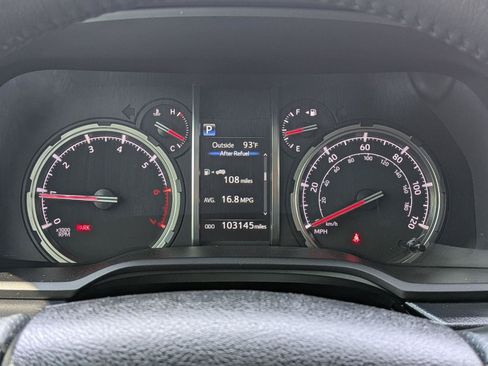 Used 2021 Toyota 4Runner TRD Off-Road Premium w/ Moonroof Package AWD/4WD image 11