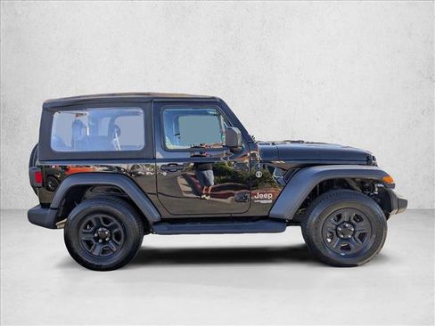 Used 2020 Jeep Wrangler Sport image 4