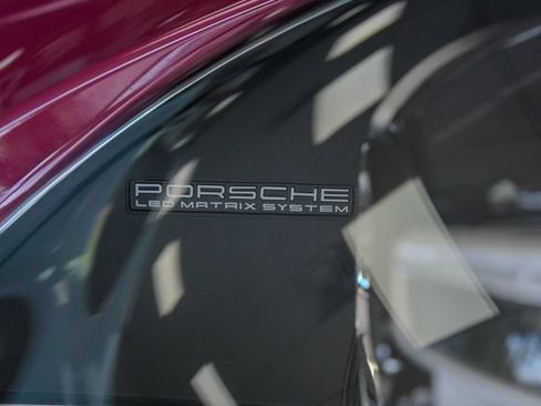 Used 2022 Porsche 911 GT3 RWD image 16