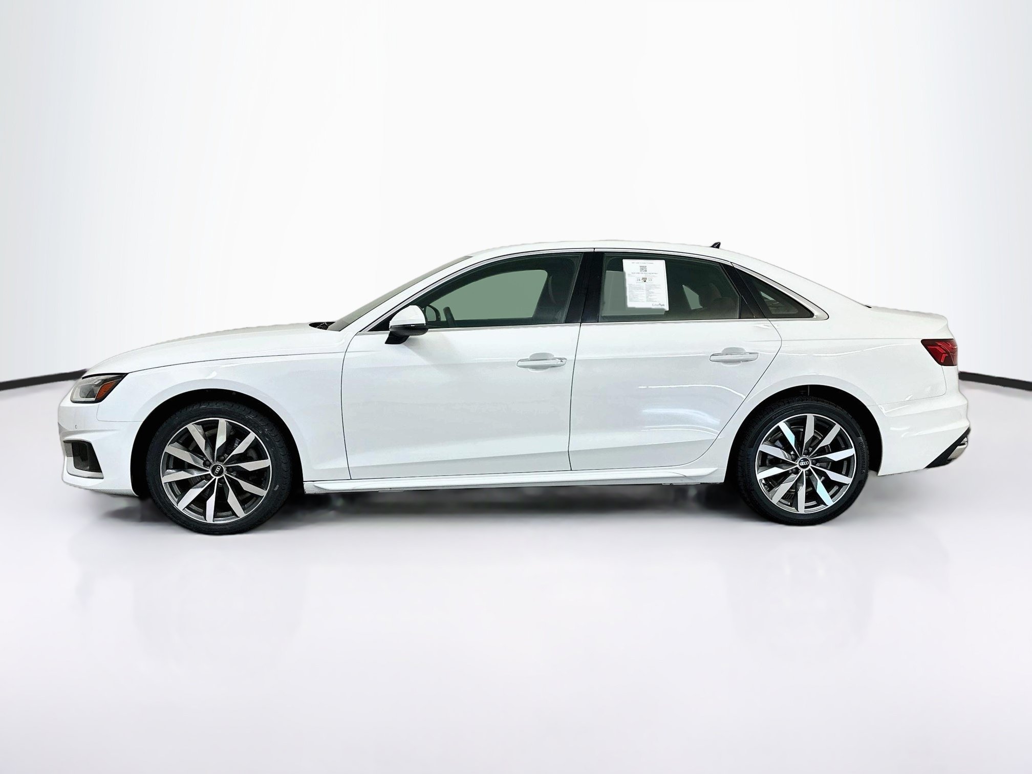Used 2023 Audi A4 2.0T Premium w/ Convenience Package AWD/4WD image 4