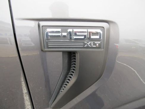 Used 2022 Ford F150 XLT w/ Equipment Group 302A High image 38