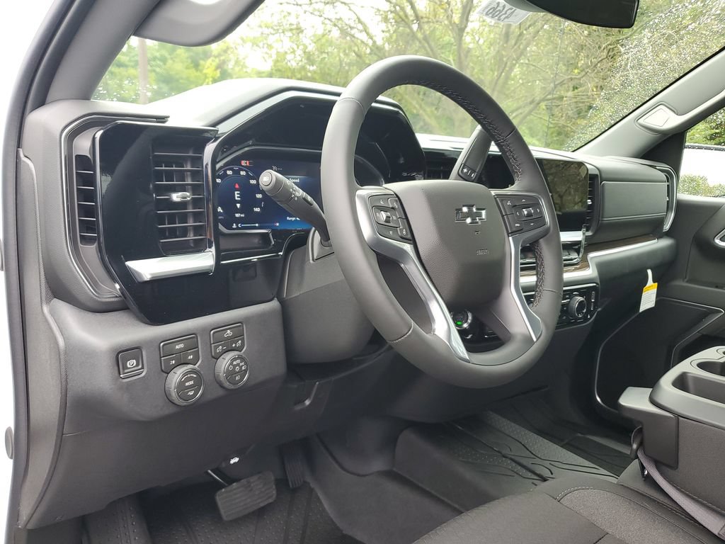 New 2026 Chevrolet Silverado 1500 RST w/ RST Select Package AWD/4WD image 17