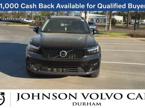 New 2026 Volvo XC40 B5 Plus w/ Protection Package Premier image 3