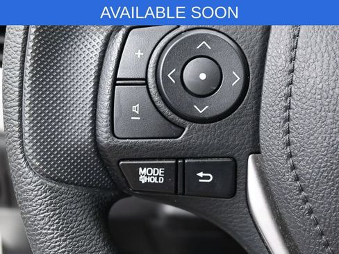 Used 2015 Toyota Corolla LE FWD image 15